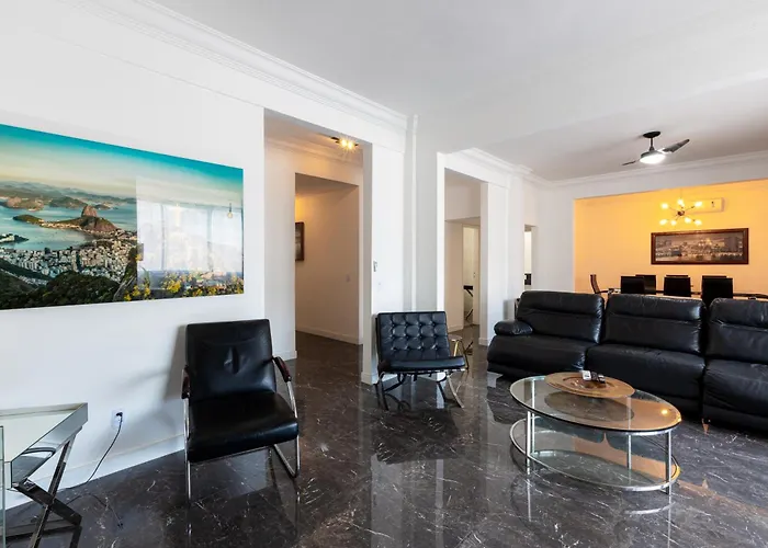 The Best Copa Executive Design Penthouse 4 Bedroom 3 Bathroom 6 Air Conditioners 2500 Sq Ft 85 Inch Cimema Tv Rio de Janeiro